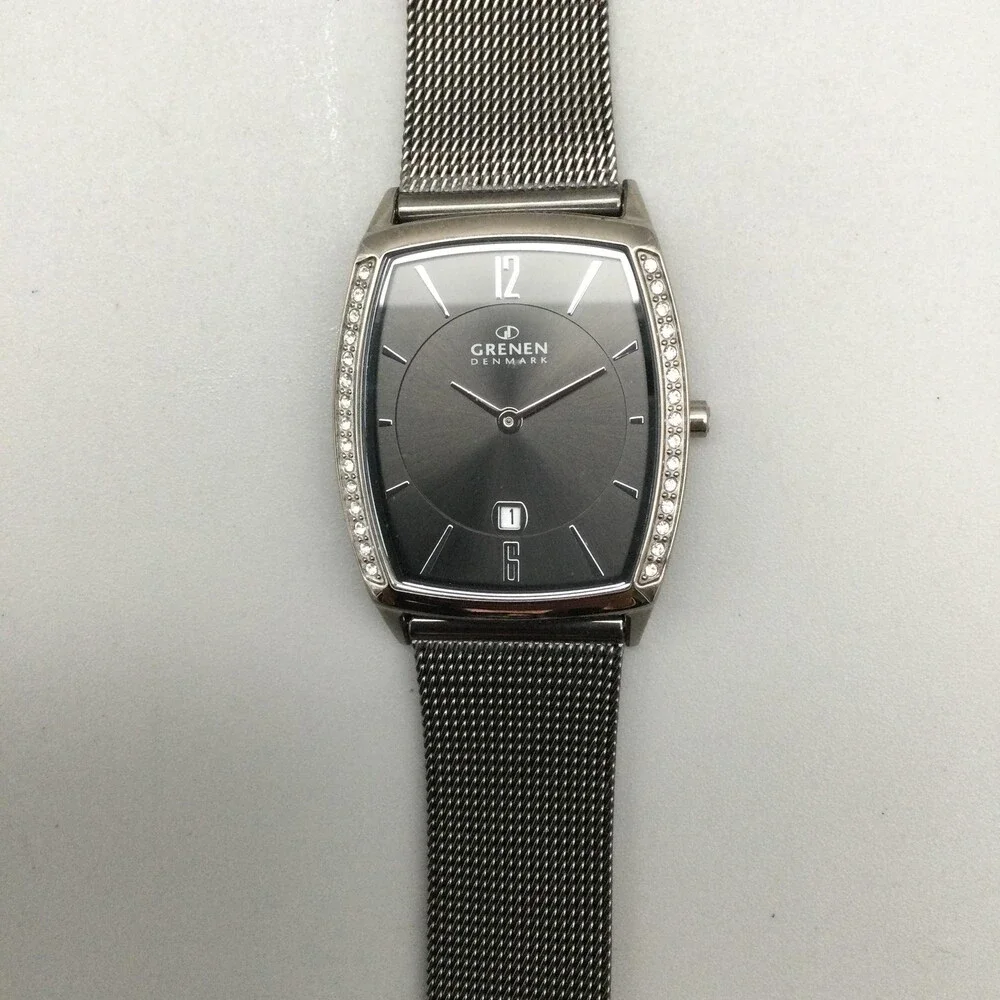 Grenen Denmark Womens Watch 28mm Gray Mesh Steel Crystal Bezel Date New Battery